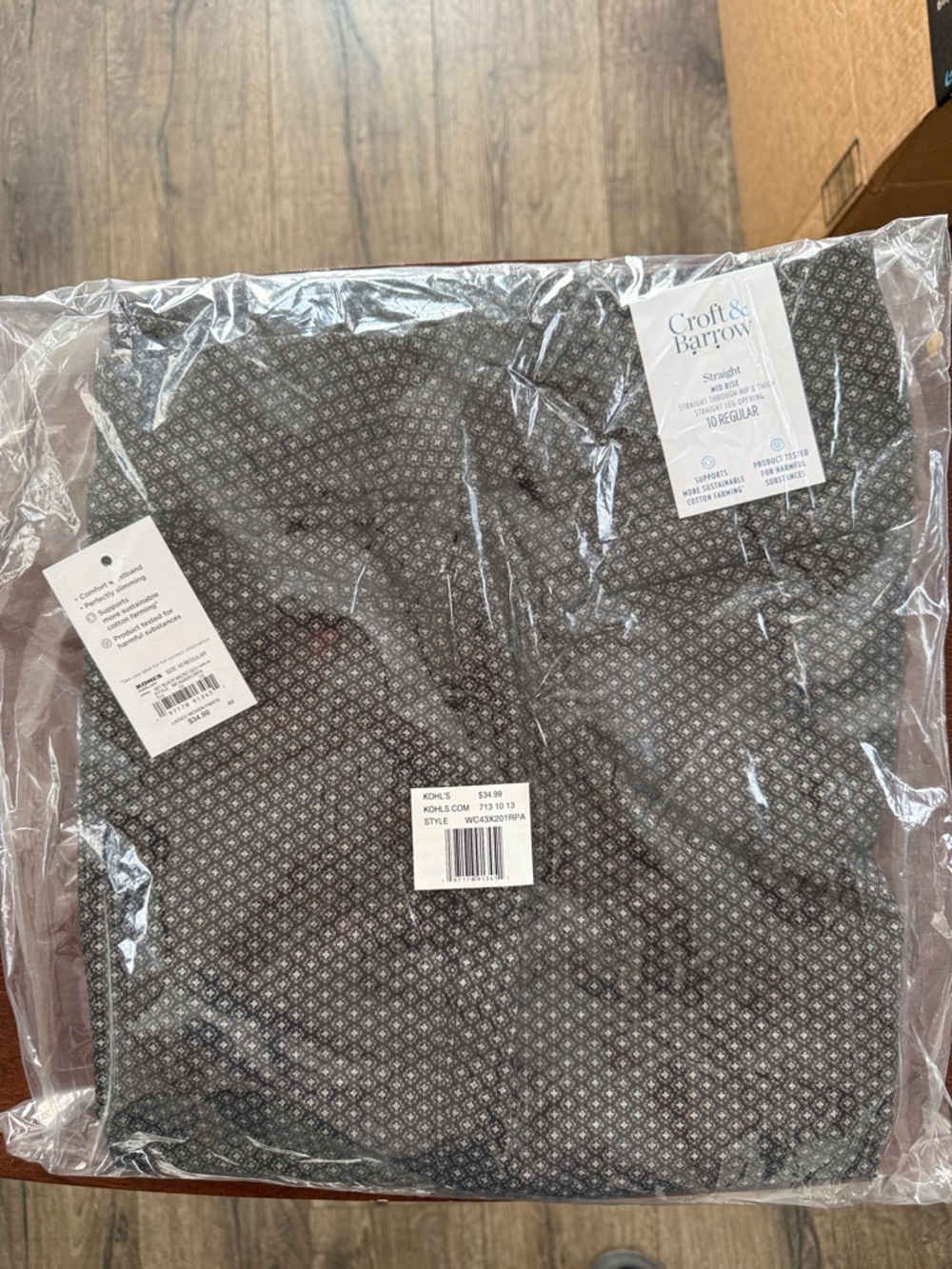 Croft & Barrow Black Diamond-Print Dress Pant
